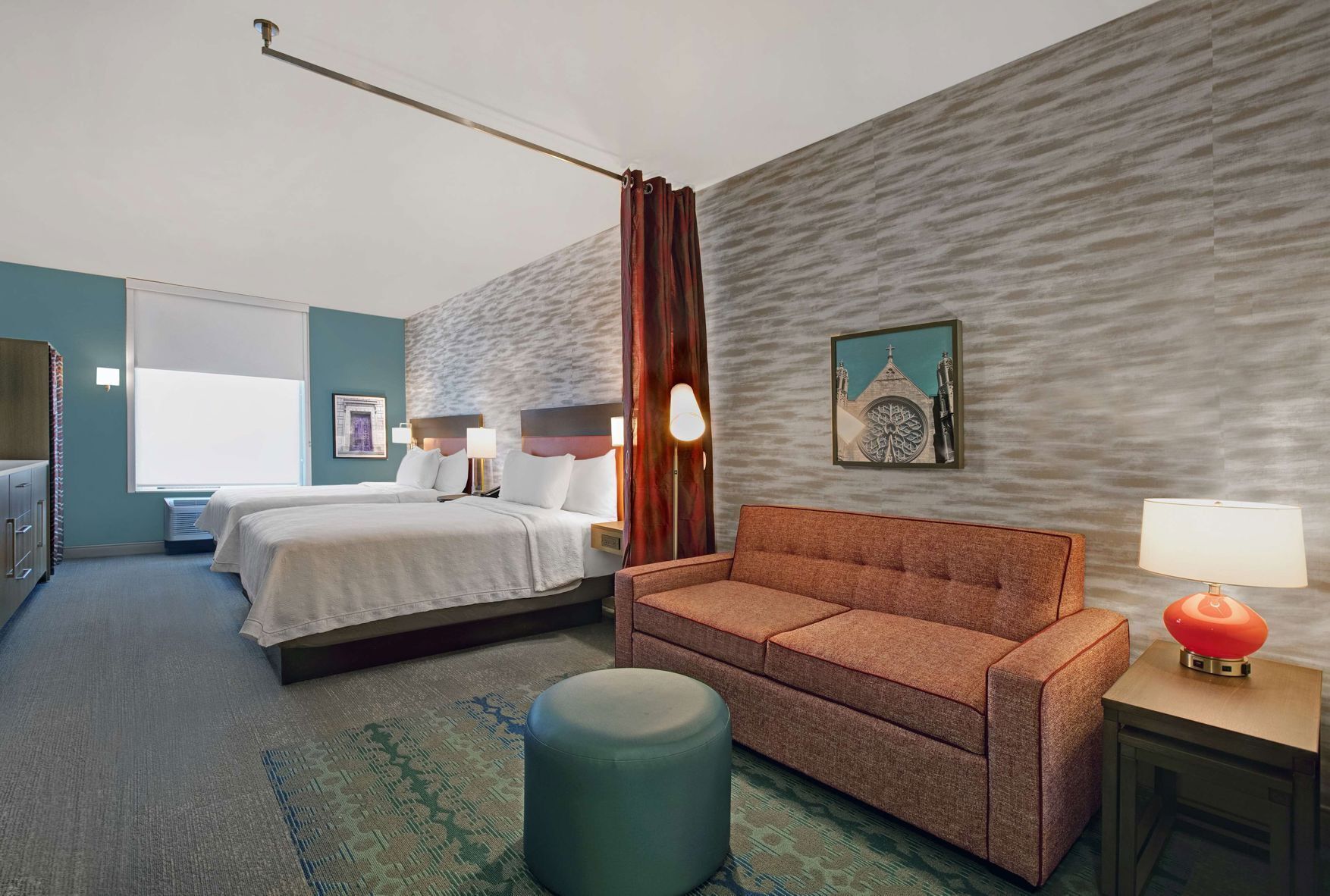 Hypo-allergenic bedding, in-room safe, desk, laptop workspace