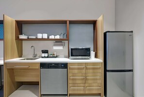 Coffee/tea maker - Home2 Suites by Hilton Richmond (Richmond)