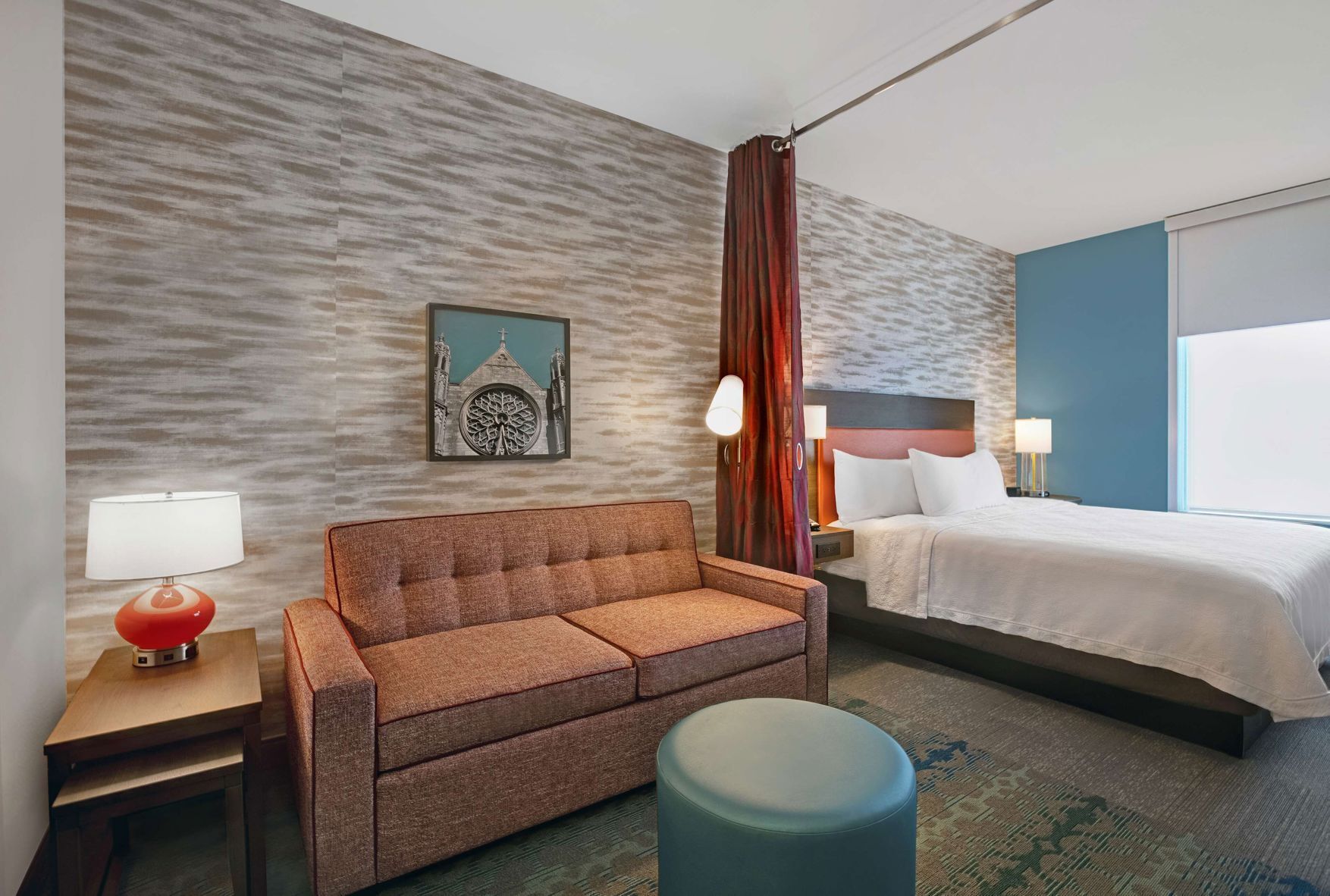 Hypo-allergenic bedding, in-room safe, desk, laptop workspace