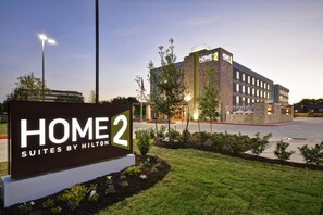 Exterior - Home2 Suites by Hilton Columbus (Columbus)