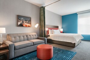 高档床上用品、泰普尔床垫、客房内保险箱、特色装修