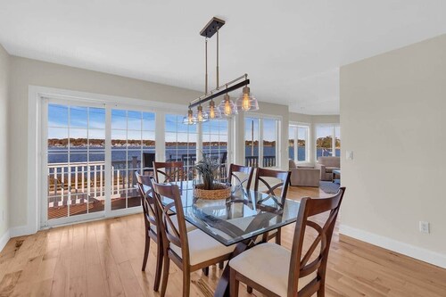 Sweeping Water Views, heated pool, 2700 square feet