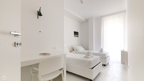 2 chambres, fer et planche à repasser, Wi-Fi gratuit, draps fournis