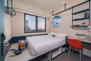 In-room safe, individually decorated, desk, laptop workspace
