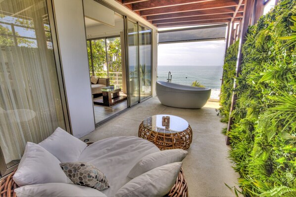 Deluxe King Studio | Vue de la chambre