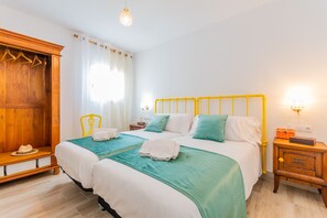 3 slaapkamers, een kluis op de kamer, een strijkplank/strijkijzer