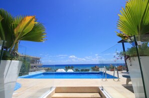 Outdoor pool - Menese on the Beach (Playa del Carmen)