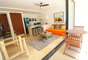 Exclusive Apartment | Living area