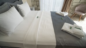 1 habitación, ropa de cama de alta calidad, minibar y escritorio