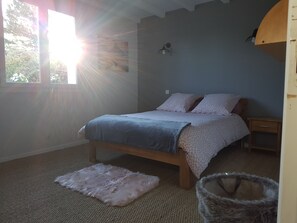 3 bedrooms, iron/ironing board, WiFi, bed sheets - Villa with private pool located in the golden triangle near Albi (Cagnac-les-Mines)