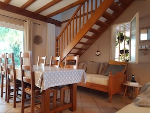Dining - Villa with private pool located in the golden triangle near Albi (Cagnac-les-Mines)