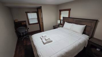 2 slaapkamers, een strijkplank/strijkijzer, gratis wifi, beddengoed