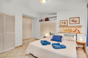 3 bedrooms, free WiFi, bed sheets