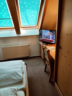 Desk, free WiFi, bed sheets