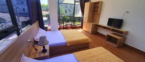 Minibar, desk, blackout curtains, free WiFi