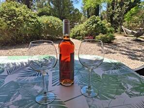 Property grounds - Chalet and pool 4 persons in the Corbieres, large garden (Fabrezan)