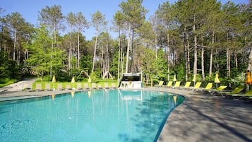 Piscina stagionale all'aperto