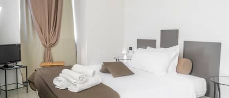 Double Room | Free WiFi