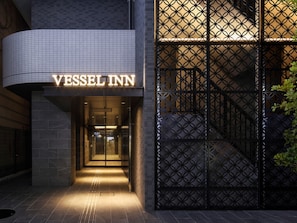 Exterior - Vessel Inn Namba (Osaka)