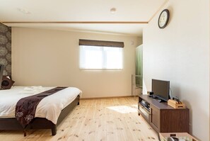 1 habitación, escritorio, tabla de planchar con plancha y wifi gratis 