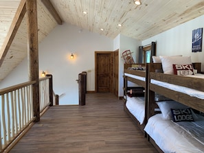 2 chambres, matelas mémoire de forme, Wi-Fi gratuit, draps fournis