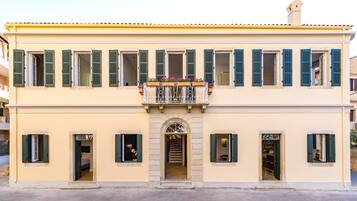 ์๋ฐ ์์ค ์ ๋ฉด