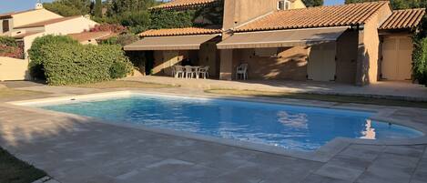 Alberca al aire libre