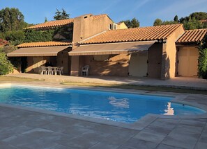 Piscine extérieure