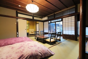 1 bedroom, desk, free WiFi, bed sheets - Shiratora Nishijin weaving studio 100 years old wa / Kyoto Kyōto (Kyoto)