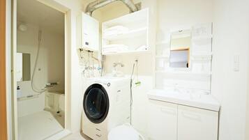 Hair dryer, towels