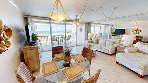 Apartment, 1 Schlafzimmer | Wohnbereich | Fernseher