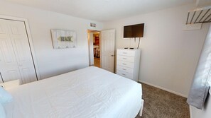 Condo, 1 Bedroom