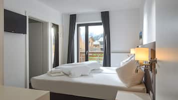 2 間睡房、房內夾萬、熨斗/熨衫板、免費 Wi-Fi