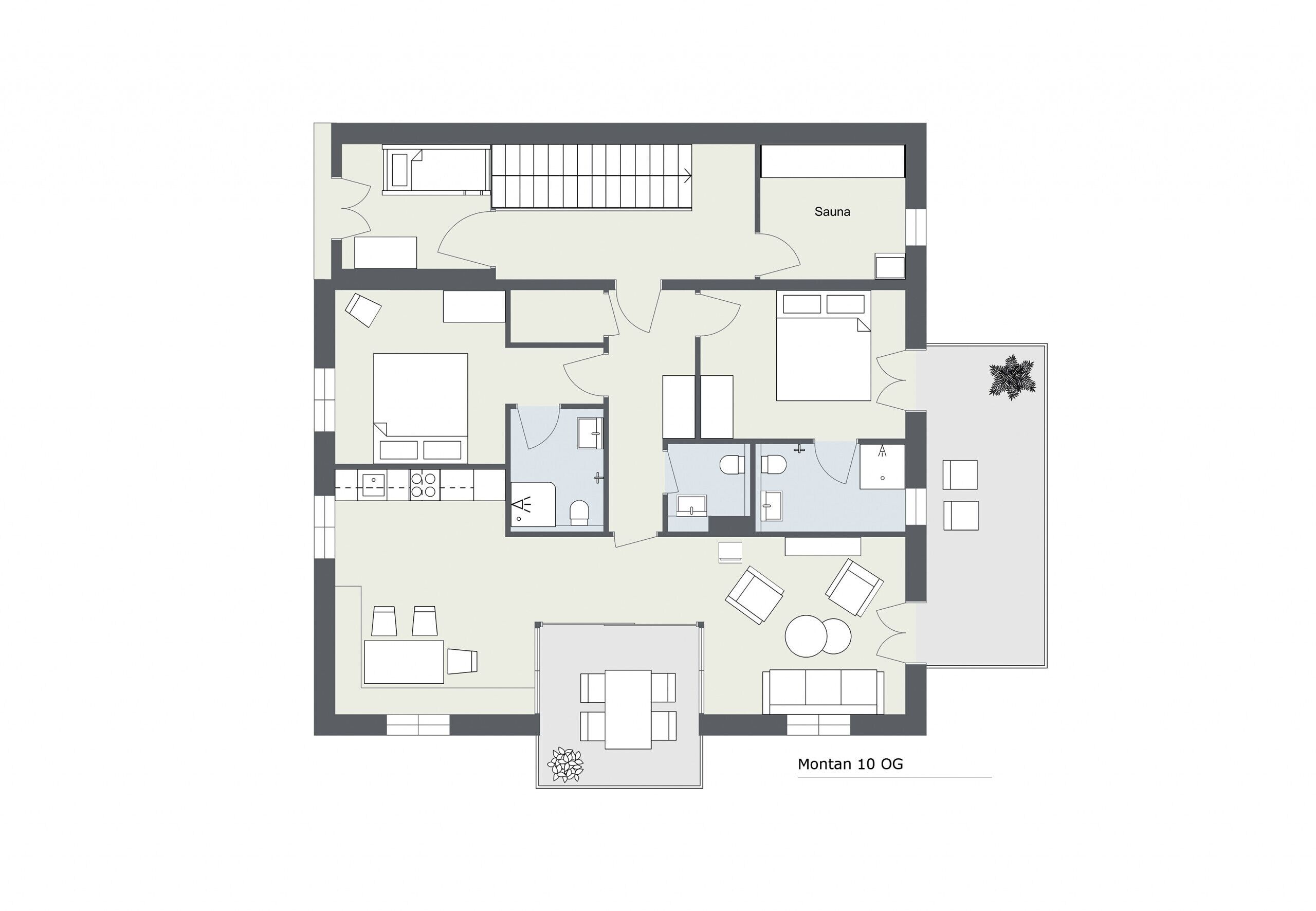 En plantegning af et hotel med sauna, flere soveværelser, et køkken og et spiseområde.
