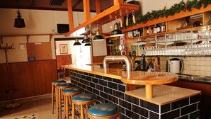 Bar (on property) - Meiendorfer Park (Hamburg)
