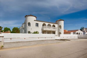 Exterior - BADIA 3 ,piso 2ha piscina parking wifi 100 m playa (Empuriabrava)