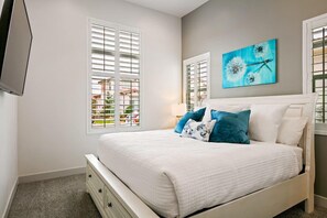 6 bedrooms, iron/ironing board, WiFi, wheelchair access