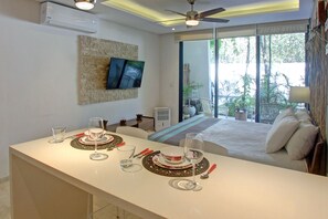 Cofres nos quartos, Wi-Fi, roupa de cama, acesso para cadeiras de rodas