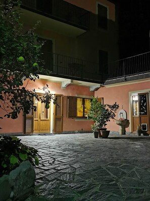 Extérieur