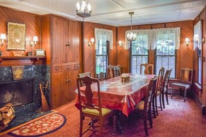 Dining - The Highland Lodge - 4th Lake Historic, Waterfront Home (Inlet)