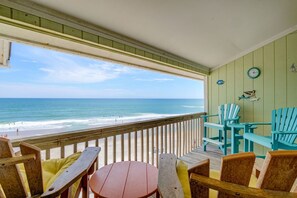 Property grounds - 2 Bedroom Direct Oceanfront (Surf City)