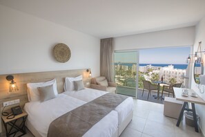Double Room, Sea View | Desk, soundproofing, free WiFi, bed sheets - Bohemian Gardens Hotel (Paralimni)