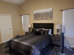 3 habitaciones, tabla de planchar con plancha y wifi gratis 