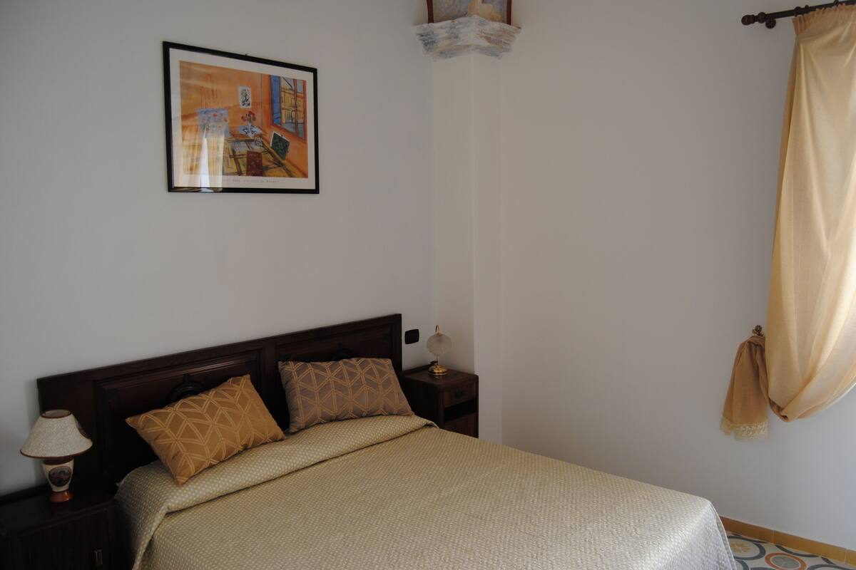 Premium bedding, free WiFi, bed sheets