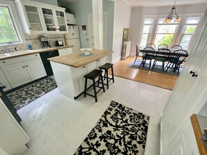 Fridge, microwave, oven, stovetop - In-town Bar Harbor; walk everywhere, off street parking, and close to Shore Path (Bar Harbor)