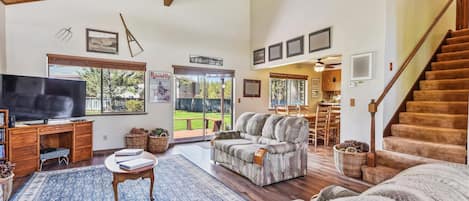 Télévision, chaîne hi-fi