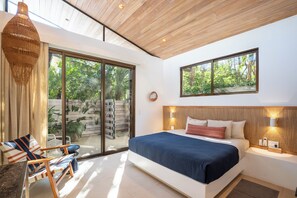 6 bedrooms, in-room safe, iron/ironing board, WiFi - Unique Beautiful Beachfront Property w/ Private Beach path Pool  (Nosara)