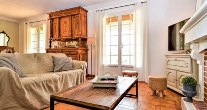 Villa familiale avec piscine entre Provence et Camargue