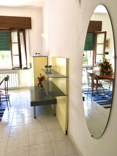 Two-room apartment 500 m from the airport