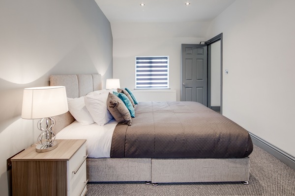 House | 4 bedrooms, iron/ironing board, WiFi (free), bed sheets